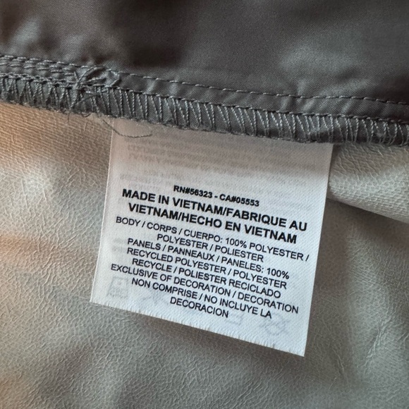 Nike Shield Softshell Jacket Men Size M Full Zip Color Grey 2 Pockets Polyester - Picture 6 of 8